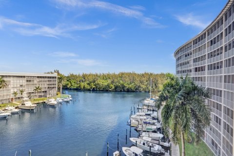 Copropriété à vendre à Deerfield Beach, Floride: 2 chambres, 117.8 m2 № 1142593 - photo 6