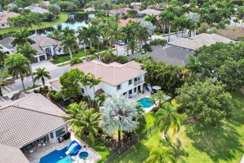 Villa ou maison à vendre à Weston, Floride: 6 chambres, 382.48 m2 № 1142553 - photo 27