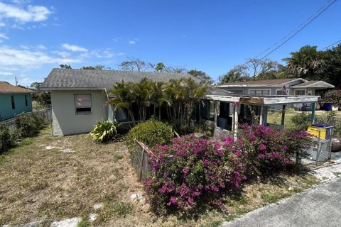 Купить виллу или дом в Хоб-Саунд, Флорида 3 спальни, 86.96м2, № 1142552 - фото 10