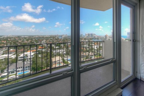 Condo in Fort Lauderdale, Florida, 3 bedrooms  № 1142514 - photo 25