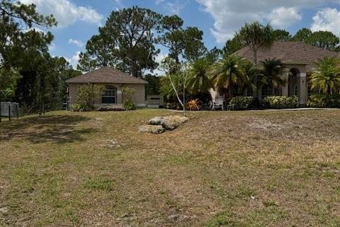 House in Loxahatchee Groves, Florida 4 bedrooms, 237.46 sq.m. № 1207481 - photo 6