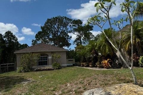 House in Loxahatchee Groves, Florida 4 bedrooms, 237.46 sq.m. № 1207481 - photo 25