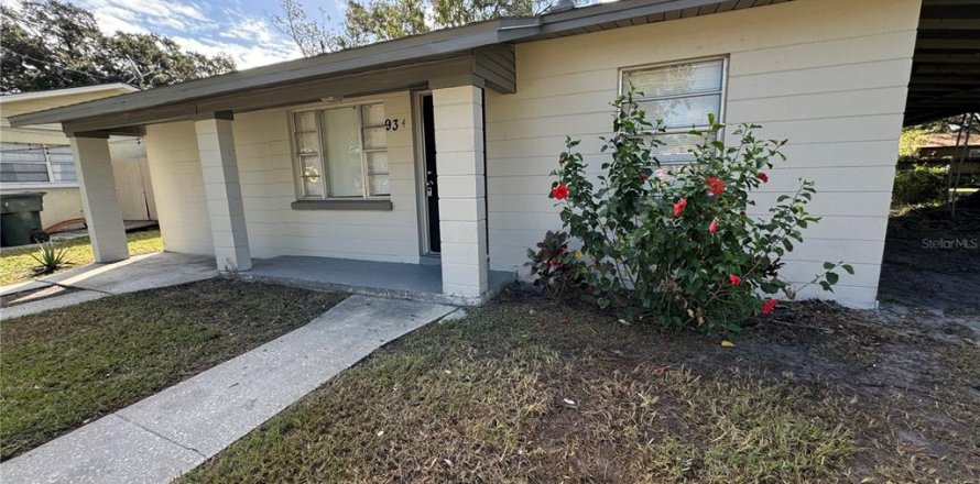 House in Lakeland, Florida 3 bedrooms, 93.92 sq.m. № 1427189