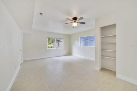 Villa ou maison à vendre à Orlando, Floride: 3 chambres, 150.87 m2 № 1427183 - photo 6