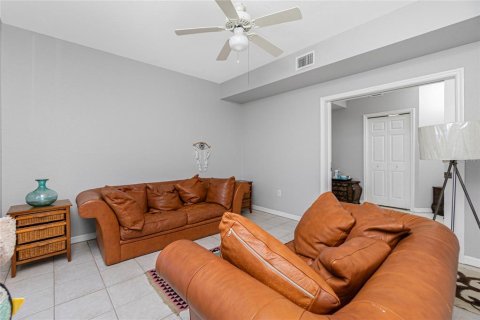 Condo in Punta Gorda, Florida, 3 bedrooms  № 1143946 - photo 10