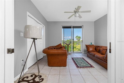 Copropriété à vendre à Punta Gorda, Floride: 3 chambres, 204.94 m2 № 1143946 - photo 8