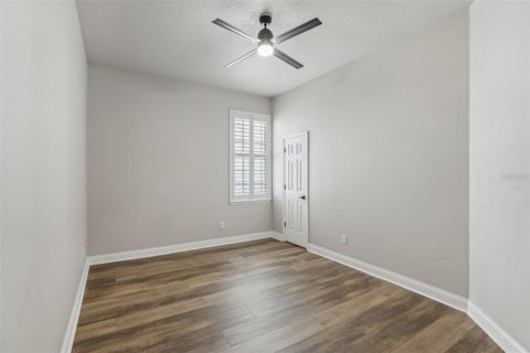 Casa en venta en Orlando, Florida, 4 dormitorios, 267.56 m2 № 1400580 - foto 16