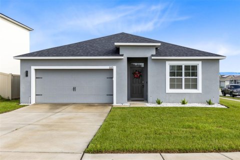 Casa en venta en Winter Haven, Florida, 4 dormitorios, 173.45 m2 № 1355702 - foto 1