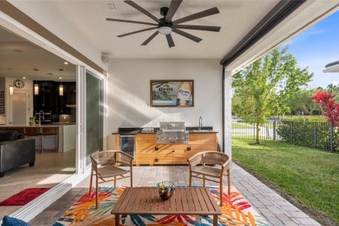 Villa ou maison à vendre à Lake Worth, Floride: 4 chambres, 267.28 m2 № 987202 - photo 29
