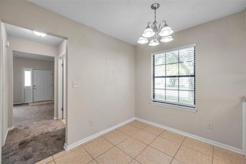 Townhouse in Tampa, Florida 3 bedrooms, 134.71 sq.m. № 1347441 - photo 18