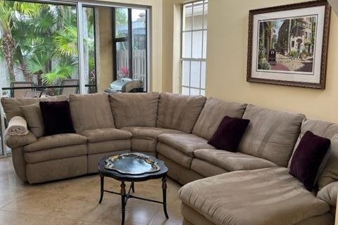 House in West Palm Beach, Florida 3 bedrooms, 235.51 sq.m. № 961461 - photo 19