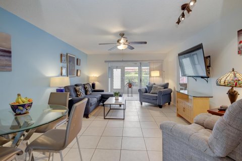 Copropriété à vendre à Lake Worth, Floride: 1 chambre, 79.9 m2 № 1104328 - photo 22