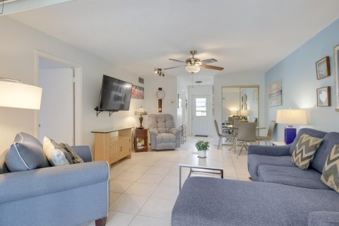 Condominio en venta en Lake Worth, Florida, 1 dormitorio, 79.9 m2 № 1104328 - foto 18