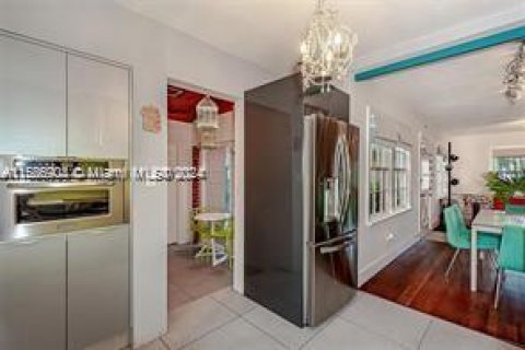 Casa en venta en Fort Lauderdale, Florida, 3 dormitorios, 145.11 m2 № 1104051 - foto 9