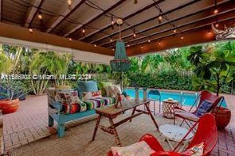 Casa en venta en Fort Lauderdale, Florida, 3 dormitorios, 145.11 m2 № 1104051 - foto 17