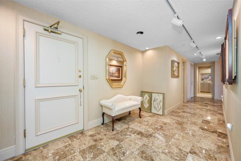 Condominio en venta en Saint Petersburg, Florida, 3 dormitorios, 306.58 m2 № 1387303 - foto 3