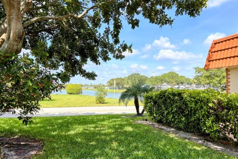 Condo in Delray Beach, Florida, 1 bedroom  № 1100340 - photo 27