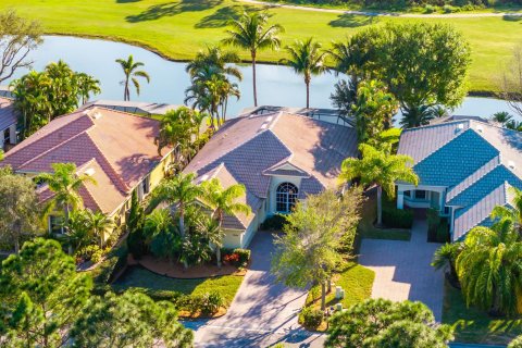 Villa ou maison à vendre à Jensen Beach, Floride: 3 chambres, 176.42 m2 № 1077760 - photo 6