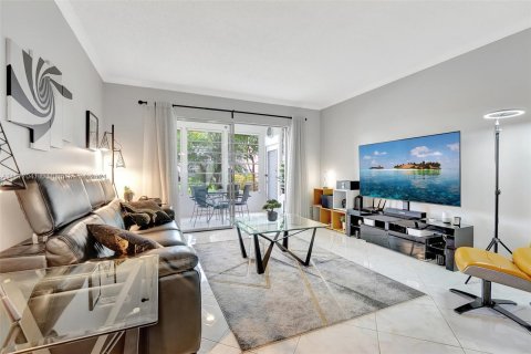 Copropriété à vendre à Lauderdale Lakes, Floride: 2 chambres, 87.7 m2 № 1404204 - photo 8