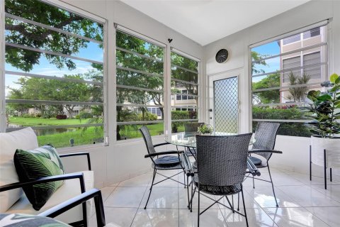 Copropriété à vendre à Lauderdale Lakes, Floride: 2 chambres, 87.7 m2 № 1404204 - photo 12