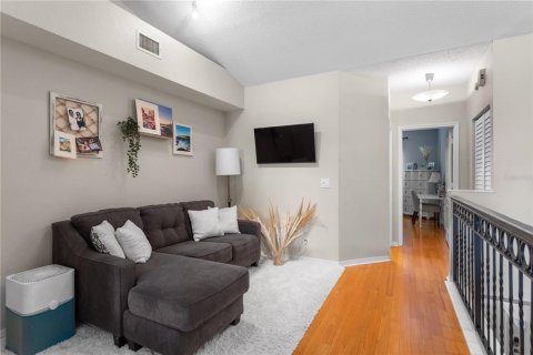 Condo in Tampa, Florida, 1 bedroom  № 1336841 - photo 18