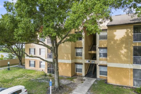 Condominio en venta en Orlando, Florida, 4 dormitorios, 122.91 m2 № 1336874 - foto 20