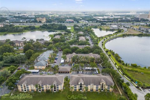 Copropriété à vendre à Orlando, Floride: 4 chambres, 122.91 m2 № 1336874 - photo 24