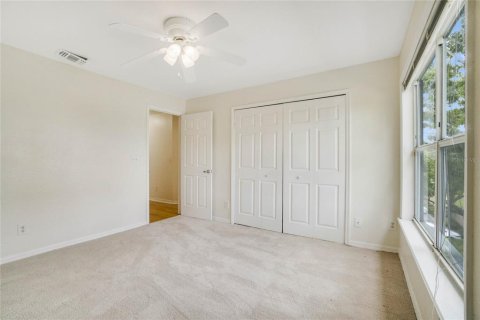 Copropriété à vendre à Orlando, Floride: 4 chambres, 122.91 m2 № 1336874 - photo 17