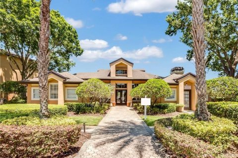 Copropriété à vendre à Orlando, Floride: 4 chambres, 122.91 m2 № 1336874 - photo 1