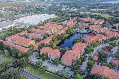 Copropriété à louer à Orlando, Floride: 2 chambres, 104.42 m2 № 1357602 - photo 3