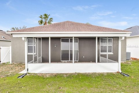 Villa ou maison à louer à Oviedo, Floride: 3 chambres, 139.35 m2 № 1357523 - photo 15