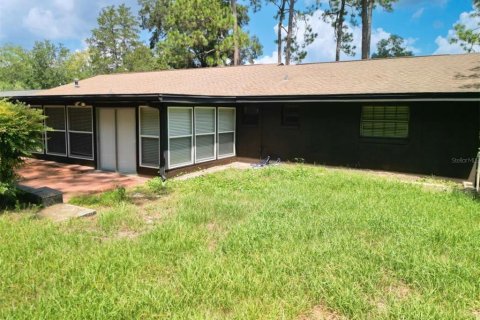 Villa ou maison à louer à Ocala, Floride: 4 chambres, 185.43 m2 № 1357522 - photo 4