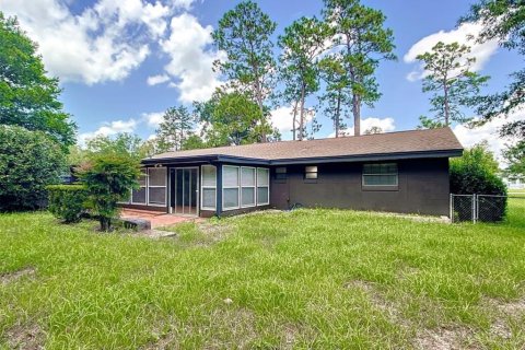 Villa ou maison à louer à Ocala, Floride: 4 chambres, 185.43 m2 № 1357522 - photo 3