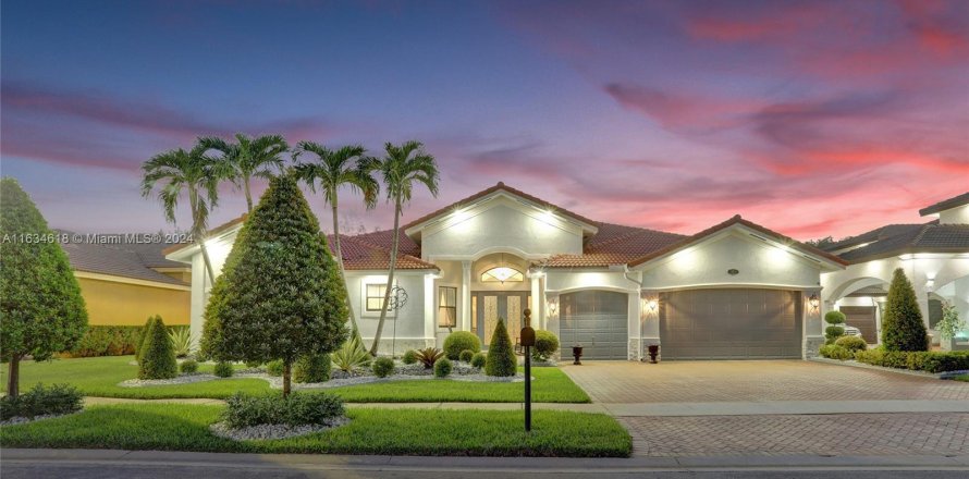 Casa en Miramar, Florida 6 dormitorios, 336.96 m2 № 1310995