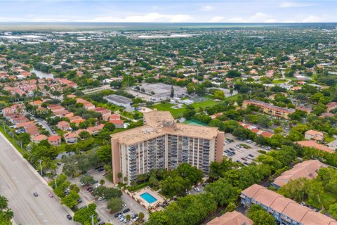 Copropriété à vendre à Coral Springs, Floride: 2 chambres, 116.13 m2 № 1310906 - photo 29