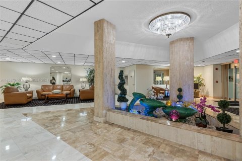 Copropriété à vendre à Coral Springs, Floride: 2 chambres, 116.13 m2 № 1310906 - photo 10