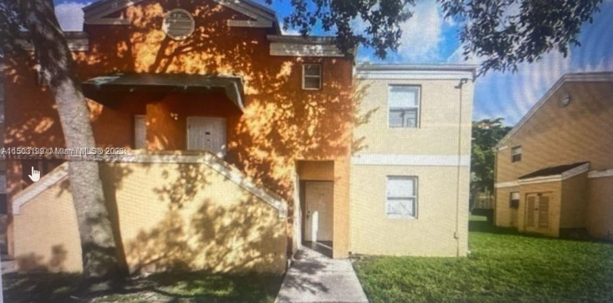 Condo in Lauderhill, Florida, 2 bedrooms  № 911212