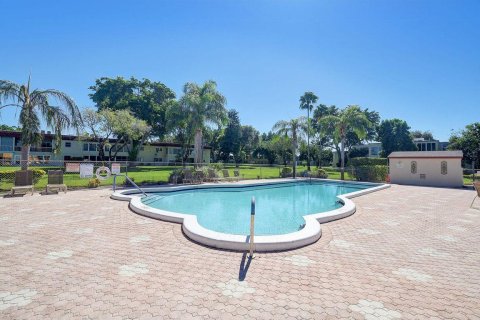 Copropriété à vendre à Delray Beach, Floride: 2 chambres, 85.93 m2 № 936445 - photo 8