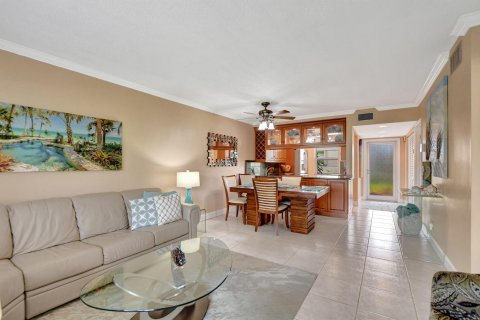 Condo in Delray Beach, Florida, 2 bedrooms  № 936445 - photo 23