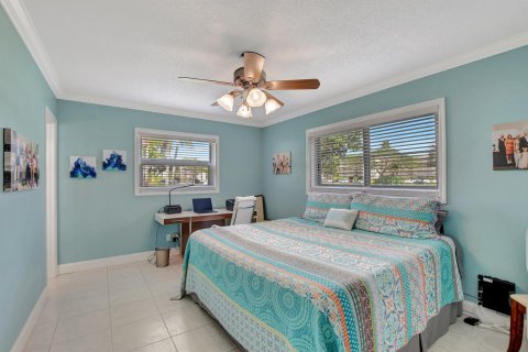 Condo in Delray Beach, Florida, 2 bedrooms  № 936445 - photo 18