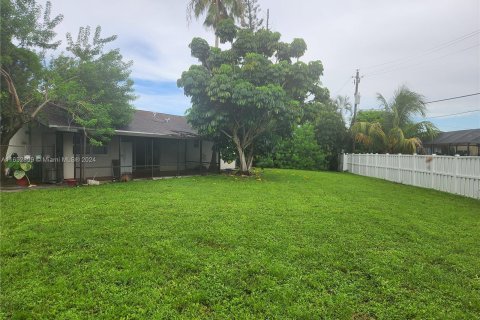 Villa ou maison à louer à Sunrise, Floride: 3 chambres, 136.57 m2 № 1347770 - photo 30