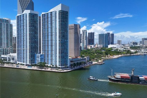 Condominio en venta en Miami, Florida, 2 dormitorios, 113.99 m2 № 1348187 - foto 28