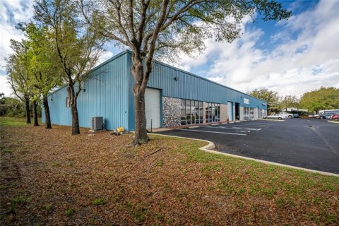 Propiedad comercial en alquiler en Ocala, Florida, 371.61 m2 № 287902 - foto 4