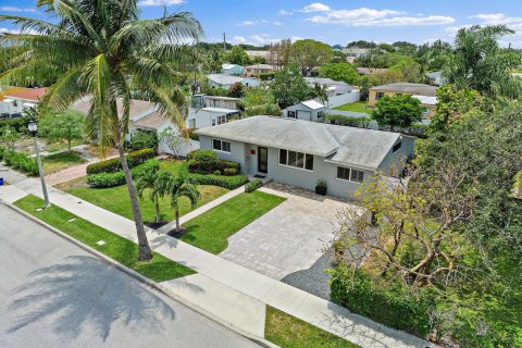 Villa ou maison à vendre à West Palm Beach, Floride: 3 chambres, 115.2 m2 № 1178688 - photo 4