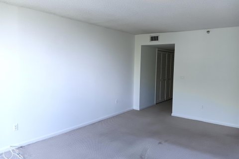 Condo in Boca Raton, Florida, 3 bedrooms  № 1182663 - photo 15