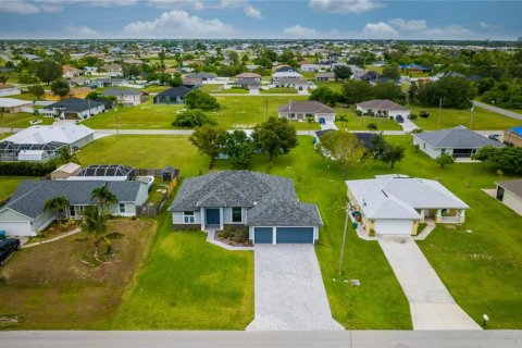 Casa en venta en Cape Coral, Florida, 3 dormitorios, 195.09 m2 № 926298 - foto 5