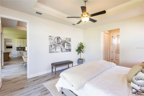 Casa en venta en Cape Coral, Florida, 3 dormitorios, 195.09 m2 № 926298 - foto 16