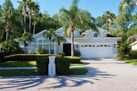 Casa en venta en Tampa, Florida, 3 dormitorios, 192.49 m2 № 1113765 - foto 1