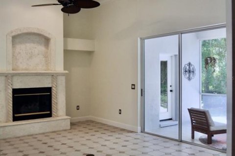 Casa en venta en Tampa, Florida, 3 dormitorios, 192.49 m2 № 1113765 - foto 3