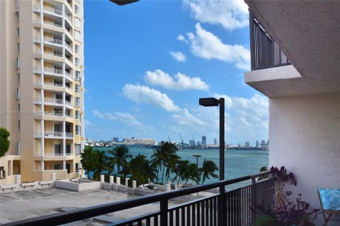 Condominio en venta en Miami, Florida, 1 dormitorio, 65.03 m2 № 841140 - foto 11